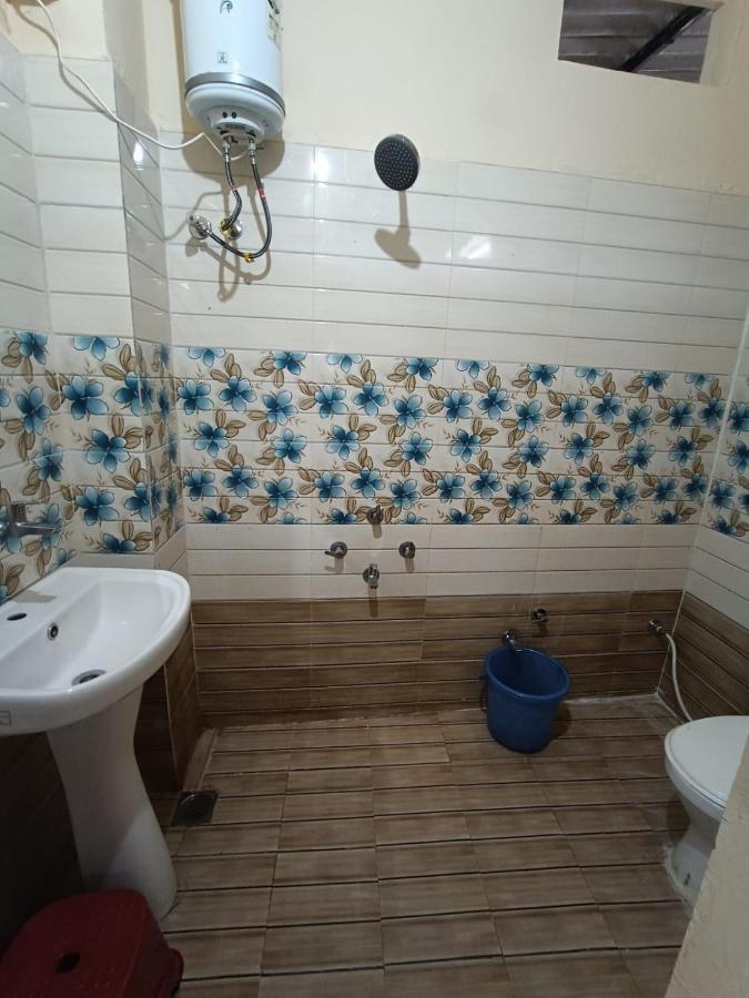 Nain Guest House Ujjain Buitenkant foto
