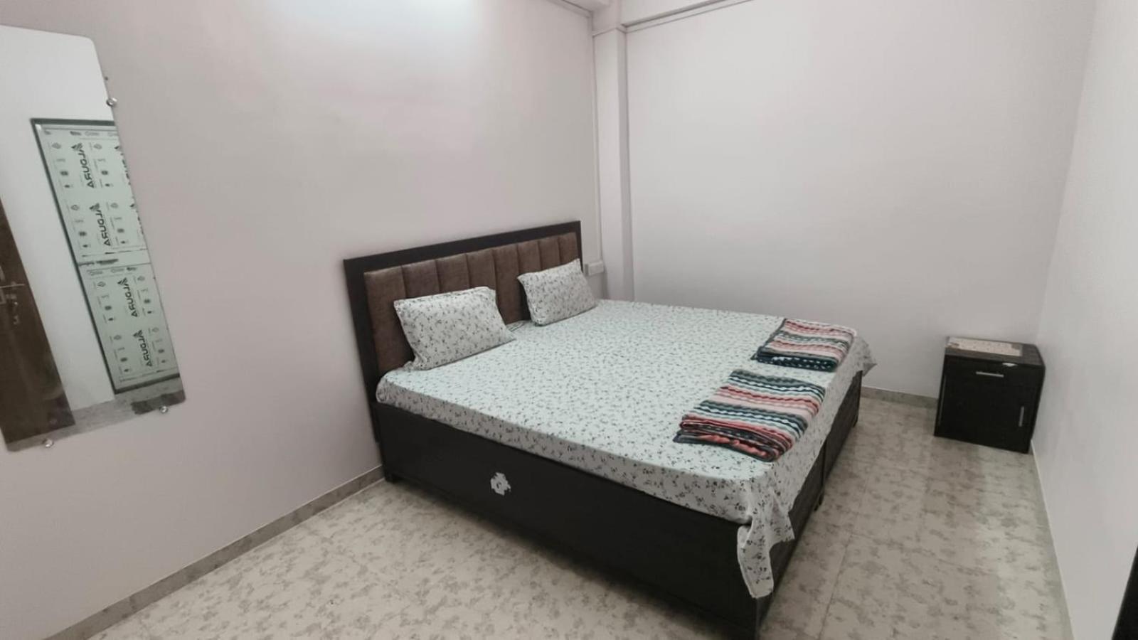Nain Guest House Ujjain Buitenkant foto